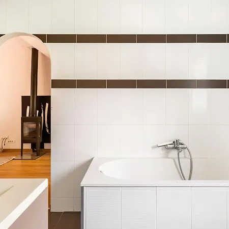 Vila Belle De Charme Avec Piscine