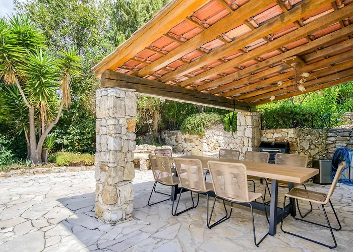 Villa Inti - piscine, jardin privé&barbecue Villa