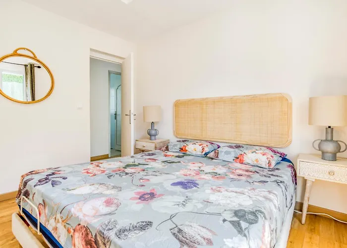 Villa Villa Inti - piscine, jardin, bbq - proche Cannes