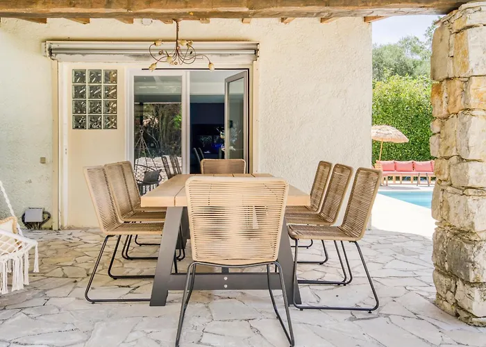 Villa Inti - piscine, jardin, bbq - proche Cannes Antibes